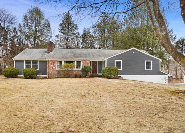 Property at 4 Ivy Pl, Katonah, NY 10536, 3 beds, 2 baths