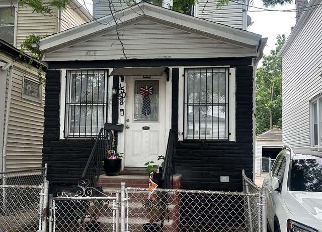 Property at 15058 116th Rd, Jamaica, NY 11434, 3 beds, 1.5 baths