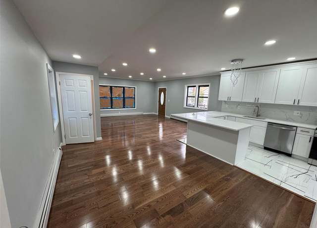 Property at 188-51 120th Rd, Saint Albans, NY 11412, 5 beds, 3 baths