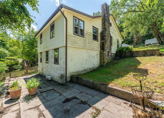 Property at 18 & 15 Locust Dr, Mahopac, NY 10541, 2 beds, 1 bath
