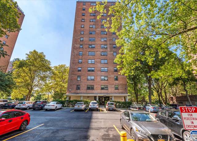 Property at 21-66 33rd Rd Unit 4D, Astoria, NY 11106, 2 beds, 1 bath