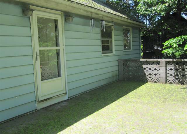 Property at 278 Upper Depew Ave, Nyack, NY 10960, 3 beds, 1 bath