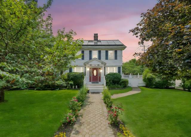 Property at 118 Grant Ave, Albertson, NY 11507, 4 beds, 3.5 baths