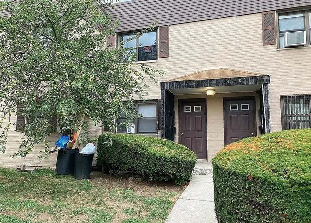 Property at 147-21 71 Ave Unit B, Flushing, NY 11367, 2 beds, 1 bath