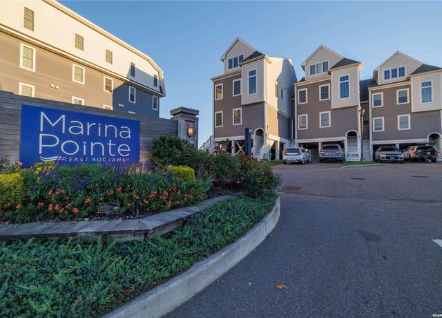 Property at 432 Marina Pointe Dr #432, East Rockaway, NY 11518, 2 beds, 2.5 baths