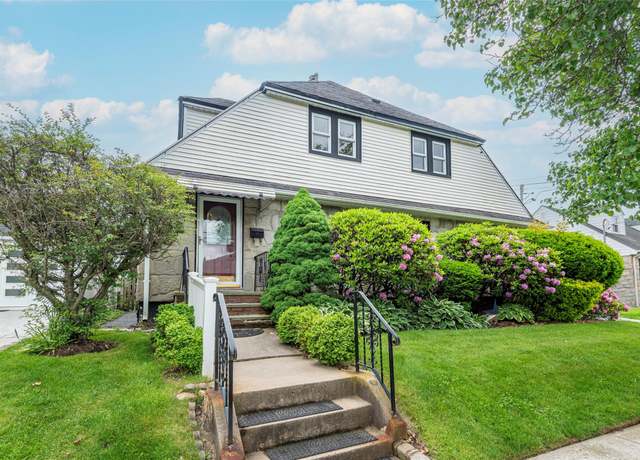 Property at 103 Fairfield Ave, Mineola, NY 11501, 5 beds, 3 baths