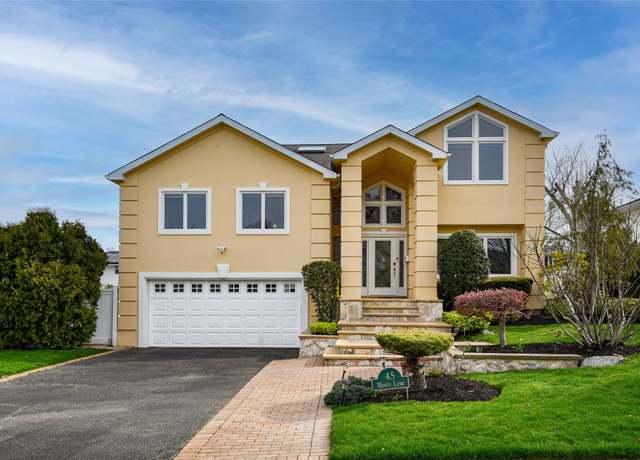 Property at 45 Merry Ln, Jericho, NY 11753, 5 beds, 3.5 baths