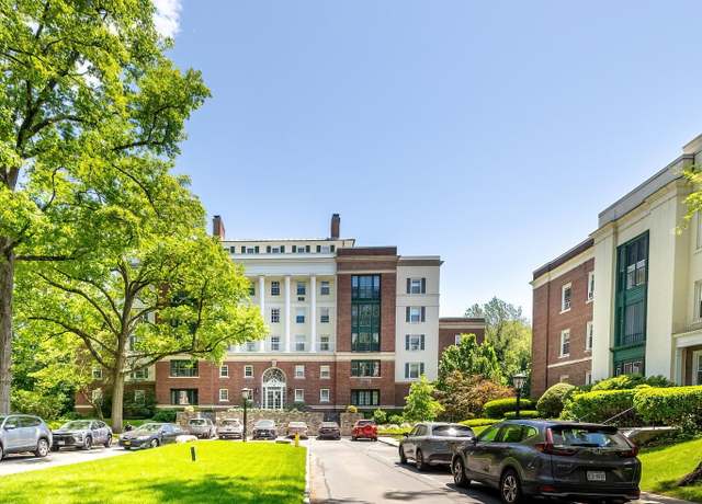 Property at 9 Brooklands Unit 3D, Bronxville, NY 10708, 2 beds, 1 bath