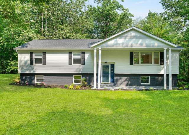 Property at 17 Dogwood Knls, Highland, NY 12528, 3 beds, 2.5 baths