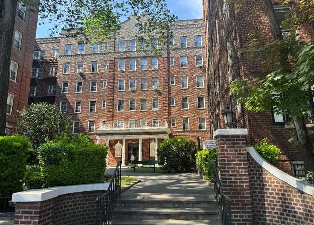 Property at 141-25 Northern Blvd Unit 3C, Flushing, NY 11354, 2 beds, 2 baths