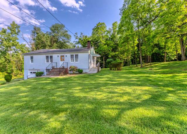 Property at 300 Union Center Rd, Ulster Park, NY 12487, 3 beds, 1 bath
