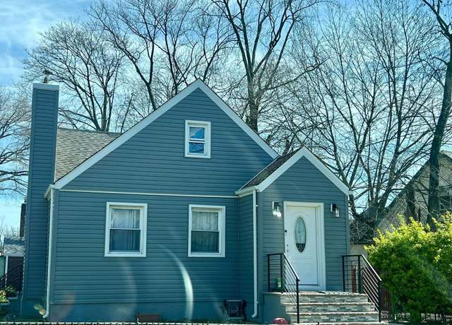 Property at 18806 Brinkerhoff Ave, Cambria Heights, NY 11412, 7 beds, 3 baths