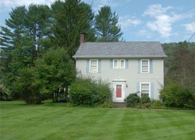 Property at 123 Rockland Rd, Roscoe, NY 12776, 4 beds, 1.5 baths