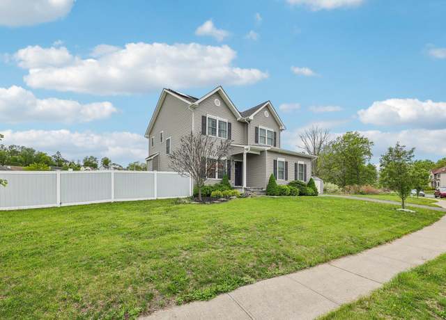 Property at 3105 Betsy Ross Rdg, New Windsor, NY 12553, 3 beds, 2.5 baths
