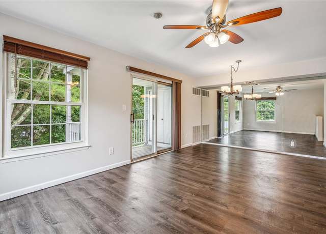 Property at 372 Artist Lake Dr, Middle Island, NY 11953, 2 beds, 1.5 baths