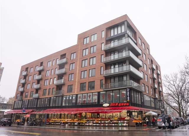 Property at 42-80 Main St Unit 4K, Flushing, NY 11355, 1 bed, 1 bath