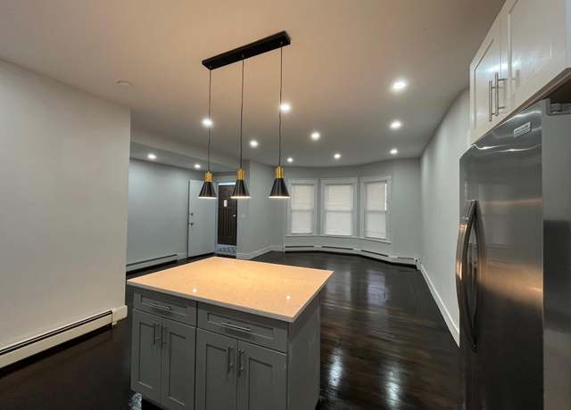 Property at 563 E 3rd St, Mount Vernon, NY 10553, 9 beds, 6 baths