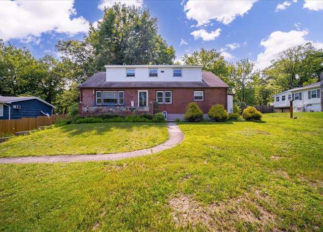 Property at 18 Gerow Ln, Cornwall, NY 12553, 4 beds, 2 baths