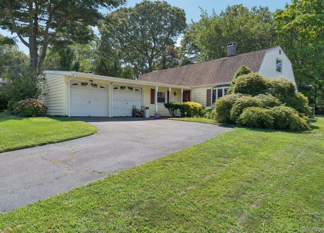 Property at 12 Clarkson Dr, Farmingville, NY 11738, 5 beds, 2 baths