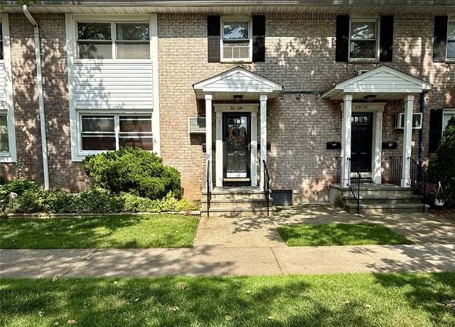 Property at 82-09 268th St Apt B, New Hyde Park, NY 11040, 1 bed, 1 bath