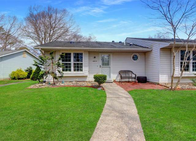Property at 489 Fairway Ct Unit A, Ridge, NY 11961, 2 beds, 2 baths