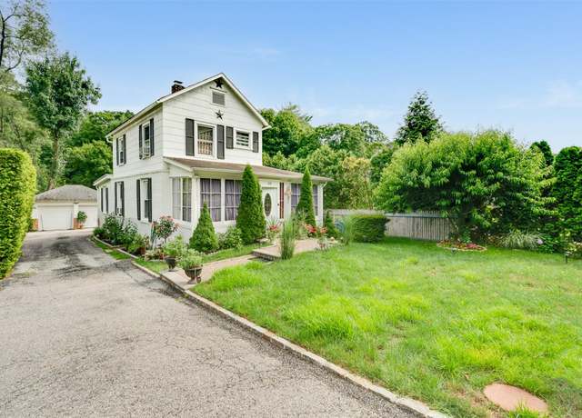 Property at 110 Pine Ave, Ossining, NY 10562, 3 beds, 1.5 baths