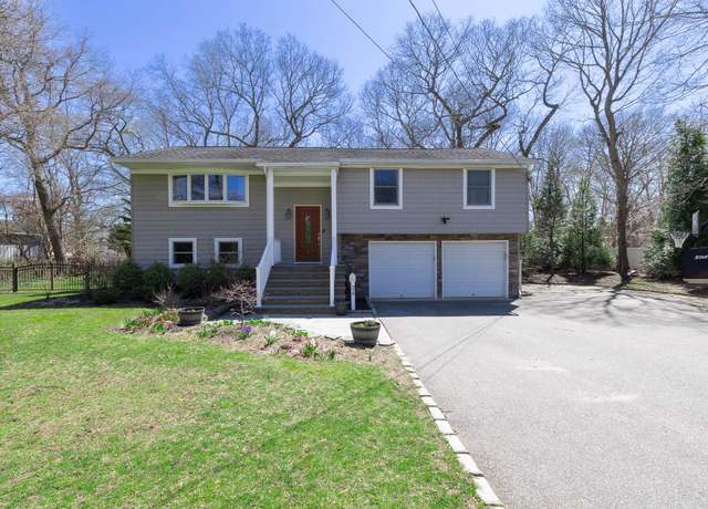 Property at 24 Oak St, Saint James, NY 11780, 4 beds, 3 baths