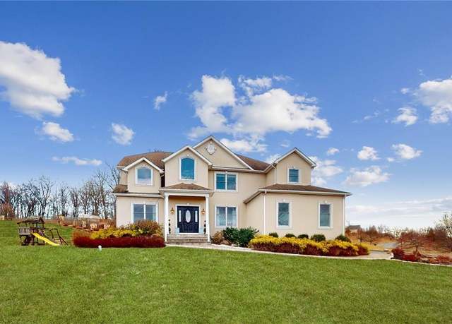 Property at 11 Dorian Way, Campbell Hall, NY 10916, 4 beds, 3.5 baths