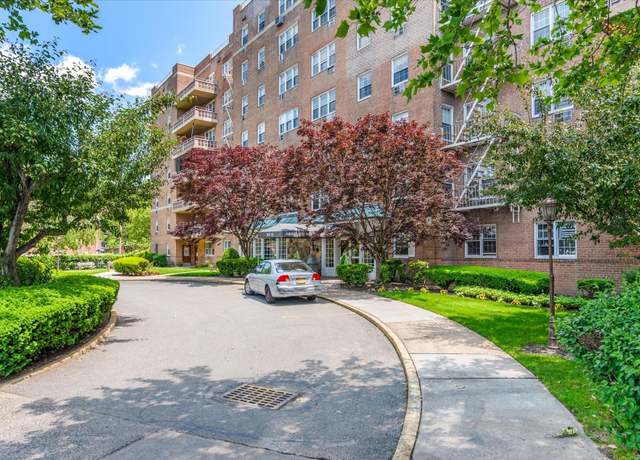 Property at 151-15 84th St Unit 1F, Howard Beach, NY 11414, 1 bed, 1 bath