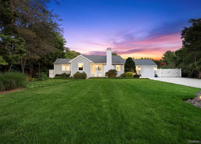 Property at 26 Basket Neck Ln, Remsenburg, NY 11960, 4 beds, 4 baths