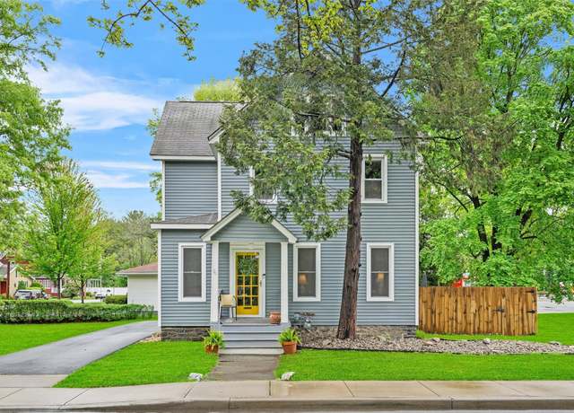 Property at 96 E Main St, Port Jervis, NY 12771, 4 beds, 1.5 baths