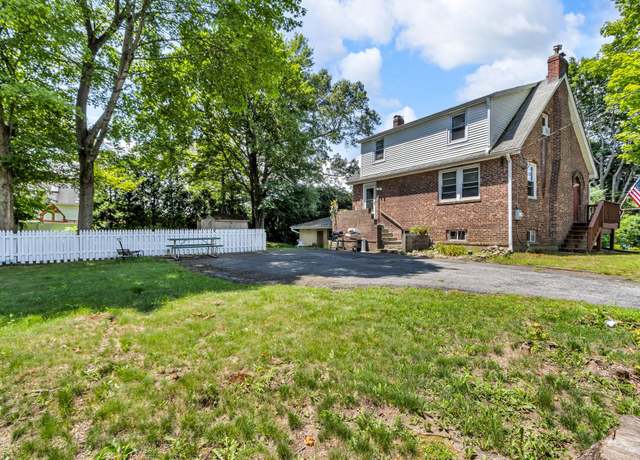 Property at 16 Tighe Rd, Yorktown Heights, NY 10598, 3 beds, 1.5 baths