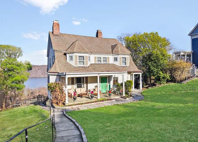 Property at 97 Hudson Ter, Yonkers, NY 10701, 6 beds, 3.5 baths