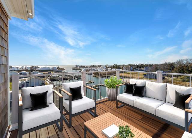 Property at 68 Foster Ave #7, Hampton Bays, NY 11946, 3 beds, 2.5 baths