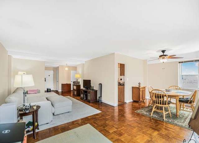 Property at 235 Garth Rd Unit E5I, Scarsdale, NY 10583, 1 bed, 1 bath