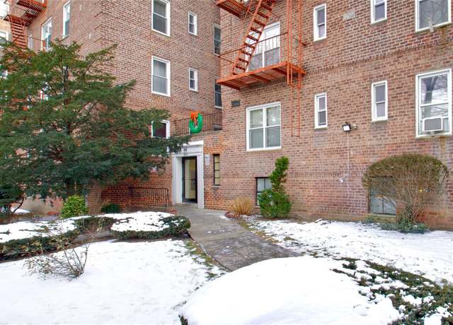 Property at 39-55 51 St Unit 5D, Woodside, NY 11377, 1 bed, 1 bath