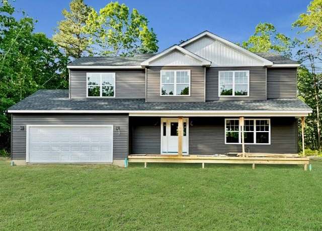 Property at 403 Moriches-middle Island Rd, Manorville, NY 11949, 4 beds, 2.5 baths