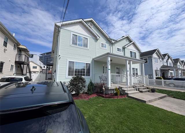 Property at 326 Beach 37 St, Far Rockaway, NY 11691, 4 beds, 3 baths