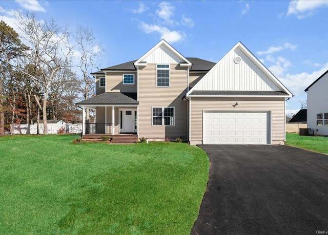 Property at 8 Fourth Lot 10 Ave, Centereach, NY 11720, 4 beds, 2.5 baths