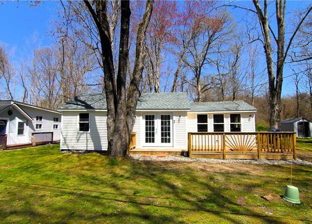 Property at 50 Glanhope Rd #2, Hopewell Junction, NY 12533, 2 beds, 1 bath