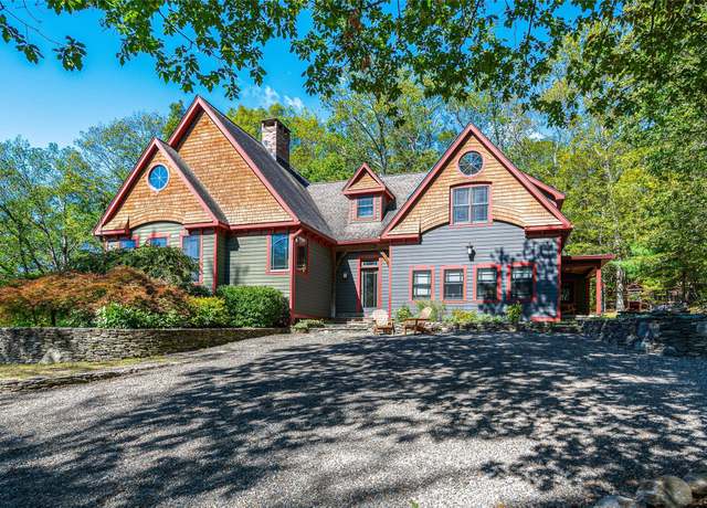 Property at 15 Old Farm Rd, Rhinebeck, NY 12572, 5 beds, 5.5 baths