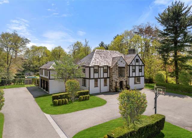 Property at 38 Park Rd, Scarsdale, NY 10583, 5 beds, 7 baths