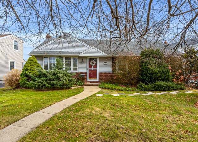 Property at 151 Diamond Ave, East Meadow, NY 11554, 3 beds, 2.5 baths