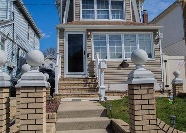 Property at 93-33 207th St, Queens Village, NY 11428, 3 beds, 3 baths