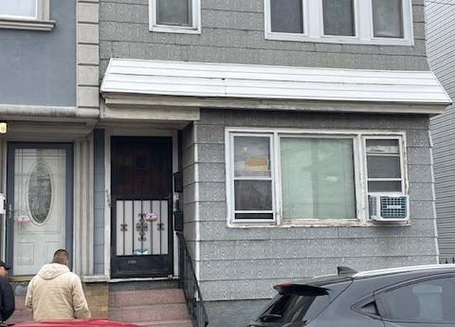 Property at 6068 60th Ln, Maspeth, NY 11378, 5 beds, 3 baths