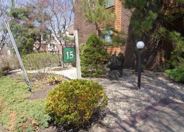 Property at 15 Greenridge Ave #7, White Plains, NY 10605, 1 bed, 1 bath