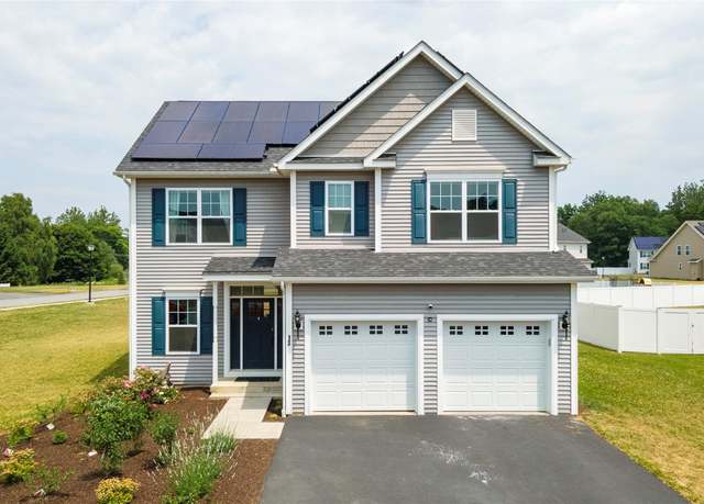 Property at 13 Nichols Ct, Poughkeepsie, NY 12603, 4 beds, 2.5 baths