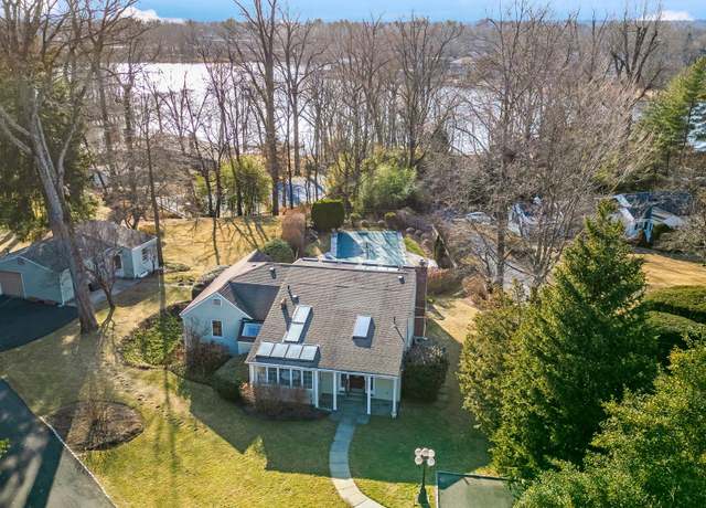 Property at 170 Wilmot Rd, New Rochelle, NY 10804, 3 beds, 2.5 baths