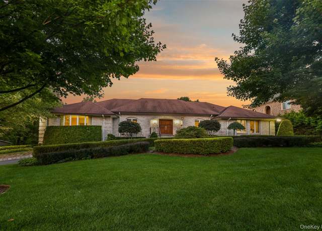 Property at 305 S Grandview Ave, Monsey, NY 10952, 7 beds, 4 baths