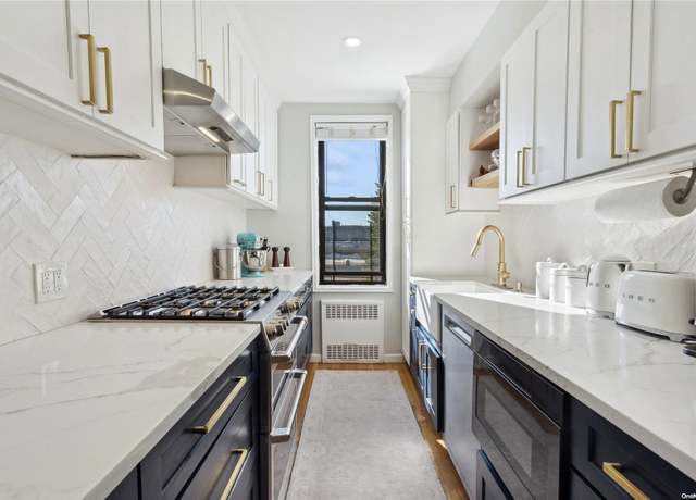 Property at 37-30 83rd St Unit 4EF, Jackson Heights, NY 11372, 4 beds, 2 baths
